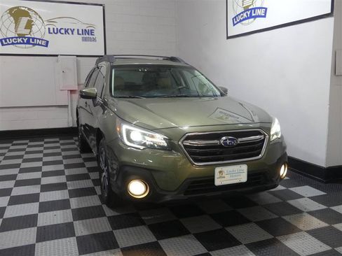 Used 2019 Subaru Outback 2.5i Limited w/ Popular Package #2 AWD/4WD image 5