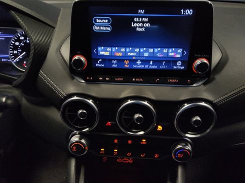 Used 2025 Nissan Sentra SV FWD image 25