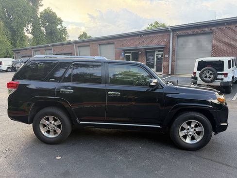 Used 2013 Toyota 4Runner SR5 w/ Convenience Pkg RWD image 6