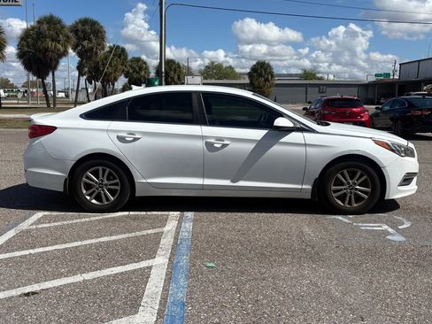 Used 2015 Hyundai Sonata SE w/ Option Group 09 image 2