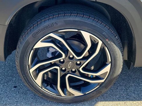 New 2026 Chevrolet TrailBlazer RS w/ Convenience Package image 3