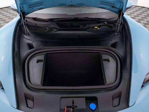 Certified 2024 Porsche Taycan image 29