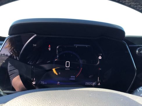 Used 2024 Chevrolet Trax ACTIV w/ Driver Confidence Package image 15