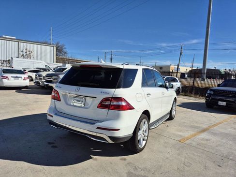 Used 2015 Mercedes-Benz ML 350 4MATIC image 7