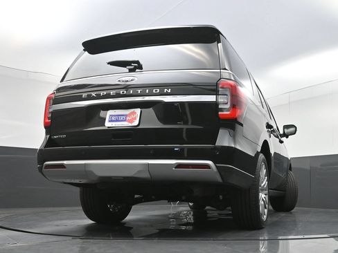 Used 2023 Ford Expedition Limited AWD/4WD image 33