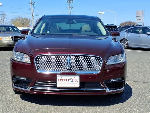 Used 2017 Lincoln Continental Reserve w/ Climate Package FWD image 2