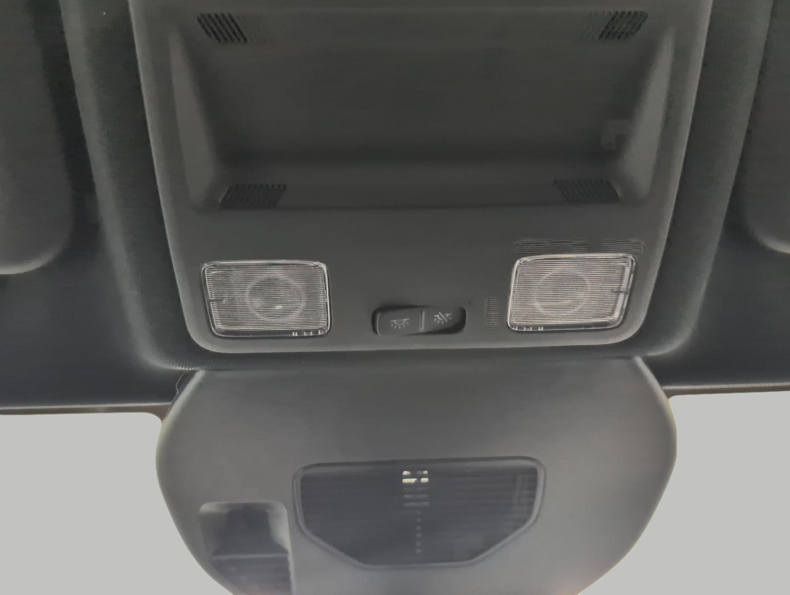 Used 2025 Ford Escape ST-Line AWD/4WD image 19