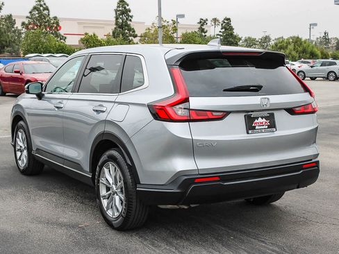 Certified 2025 Honda CR-V EX image 8