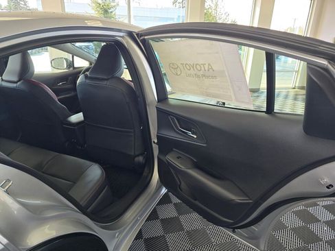 New 2026 Toyota Prius Plug-In Hybrid image 39