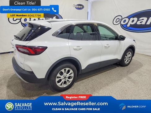 Used 2023 Ford Escape Active AWD/4WD image 4