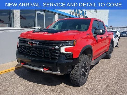 Certified 2023 Chevrolet Silverado 1500 ZR2 w/ Technology Package AWD/4WD image 9