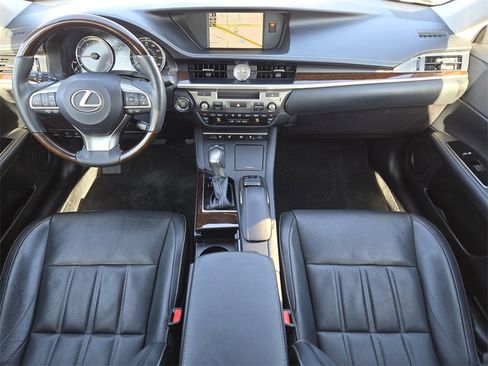Used 2018 Lexus ES 350 image 26