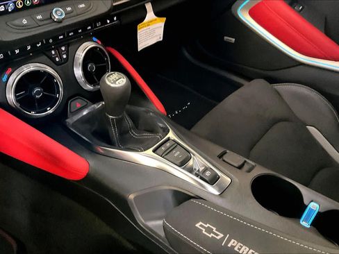 Used 2024 Chevrolet Camaro SS RWD image 15