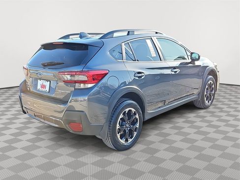 Used 2023 Subaru Crosstrek 2.0i Premium image 5