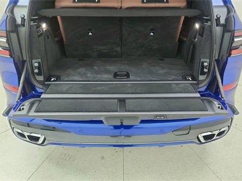 Used 2025 BMW X7 M60i image 14