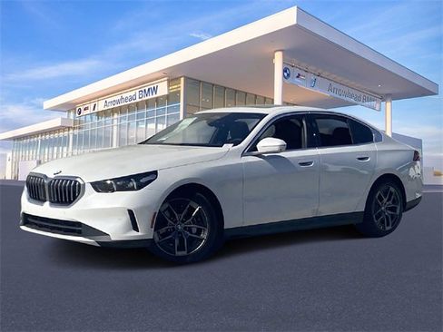 New 2026 BMW 530i w/ Premium Package image 24