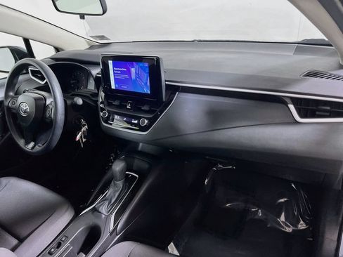 Certified 2025 Toyota Corolla LE FWD image 24