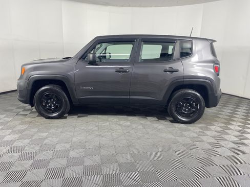 Used 2019 Jeep Renegade Sport AWD/4WD image 9