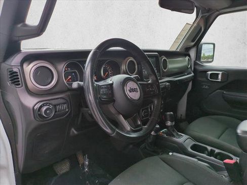 Used 2019 Jeep Wrangler Unlimited Sport S AWD/4WD image 10