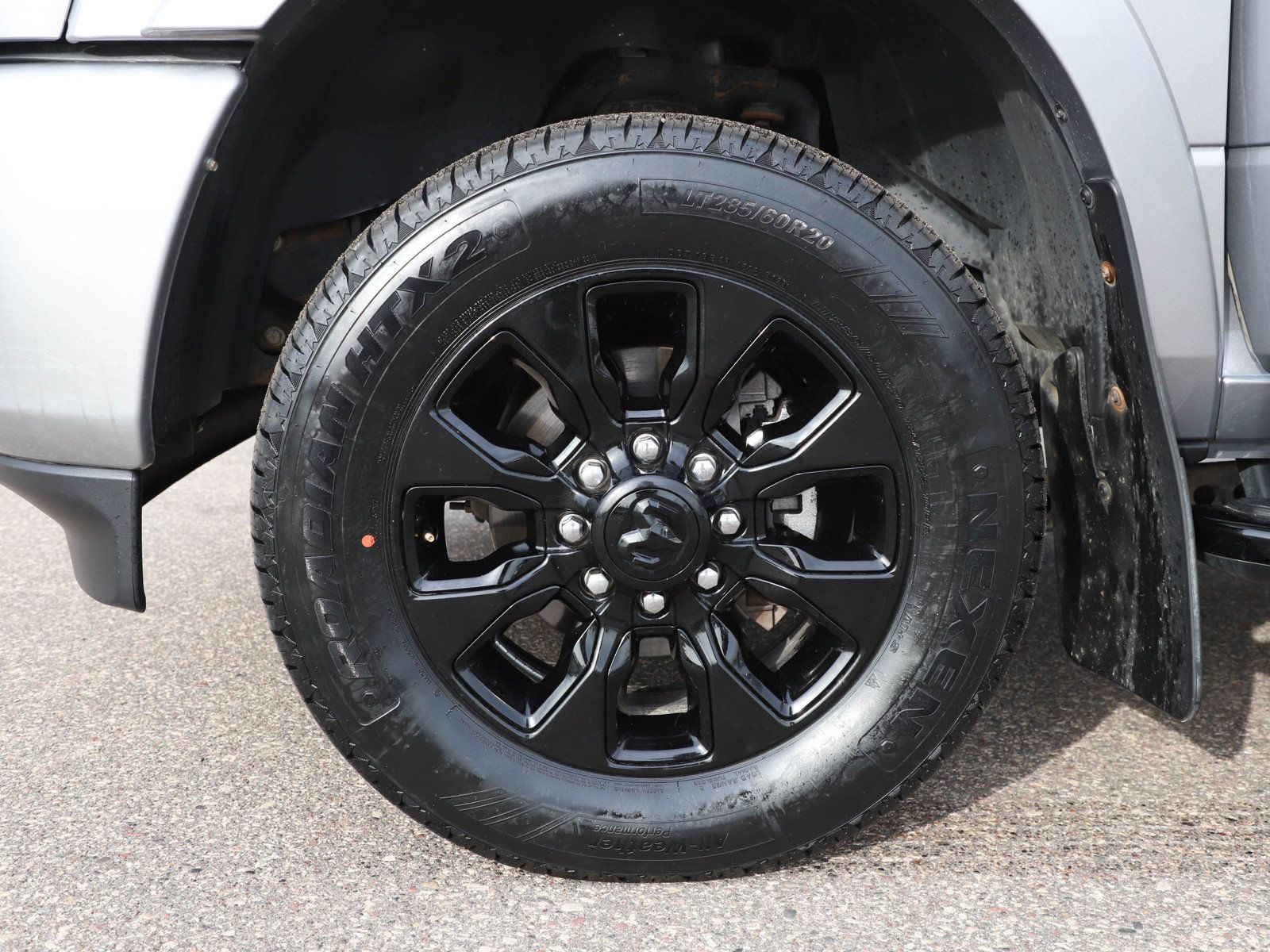 Used 2023 RAM 2500 Limited w/ Night Edition AWD/4WD image 32