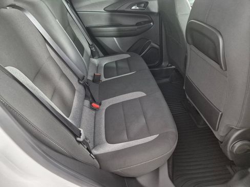 Certified 2023 Chevrolet TrailBlazer LT w/ Convenience Package FWD image 31