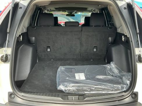 Used 2017 Honda CR-V EX image 6