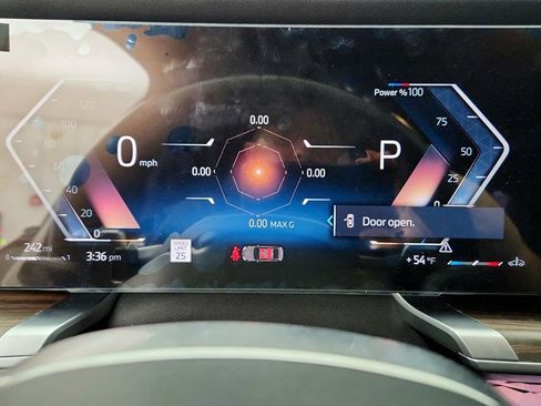 Used 2023 BMW 740i w/ Parking Assistance Package image 14