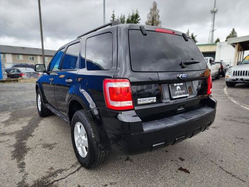 Used 2010 Ford Escape XLT image 7