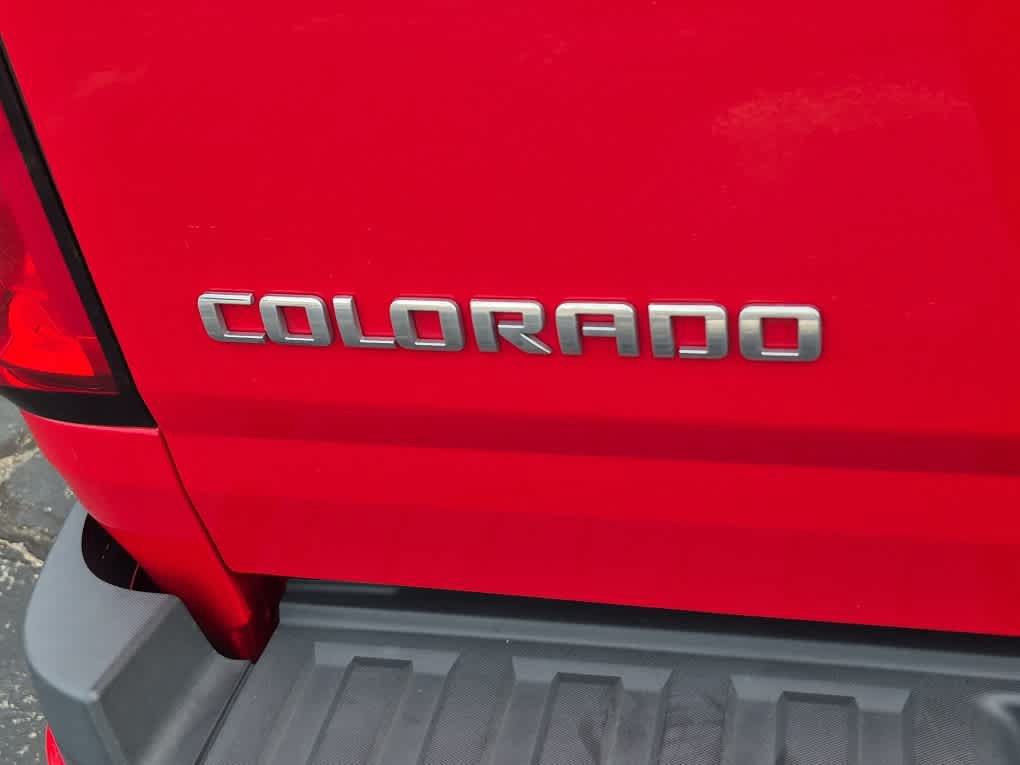 Used 2015 Chevrolet Colorado LT w/ LT Convenience Package RWD image 19
