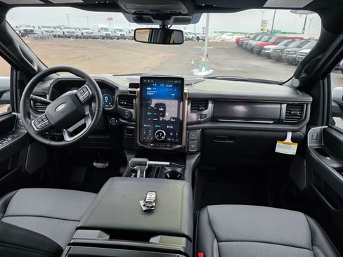 New 2025 Ford F150 Lightning Lariat image 12