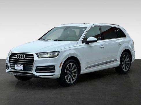 Used 2017 Audi Q7 3.0T Premium Plus image 3