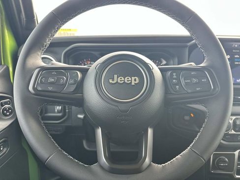 New 2026 Jeep Gladiator Sport image 14