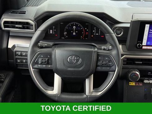 Certified 2026 Toyota 4Runner SR5 RWD image 21
