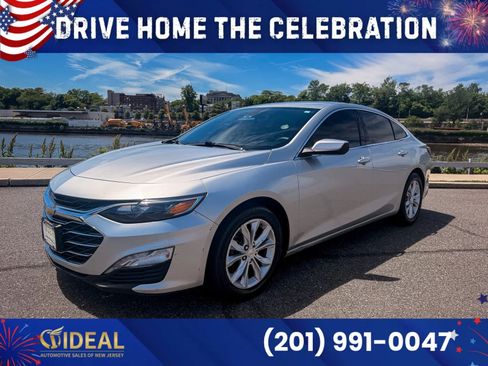 Used 2019 Chevrolet Malibu LT FWD image 3