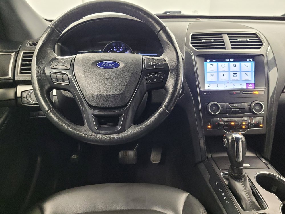 Used 2019 Ford Explorer XLT w/ Equipment Group 202A FWD image 22