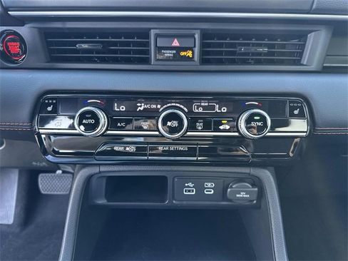 New 2025 Honda Pilot Sport image 25