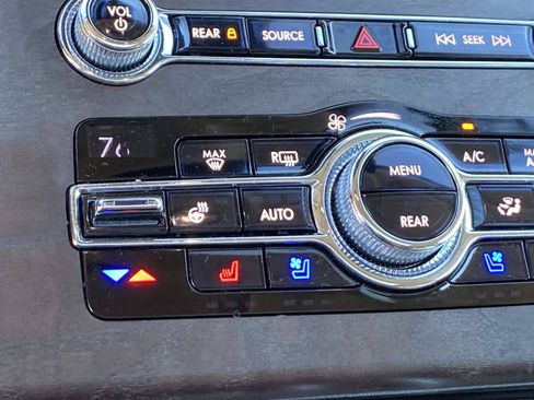Used 2020 Lincoln Aviator Reserve w/ Equipment Group 201A AWD/4WD image 17