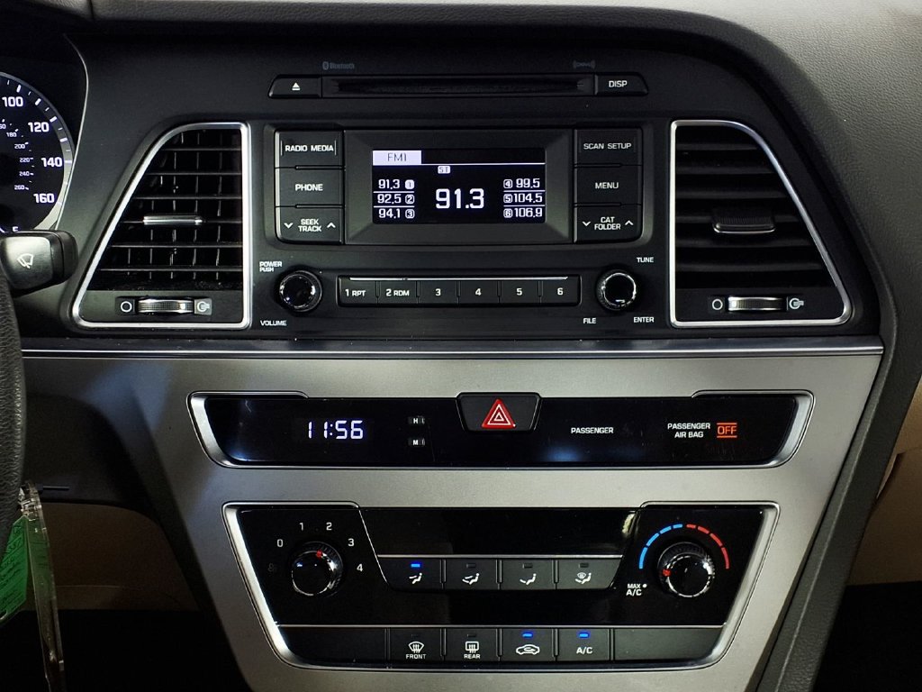 Used 2016 Hyundai Sonata SE FWD image 22