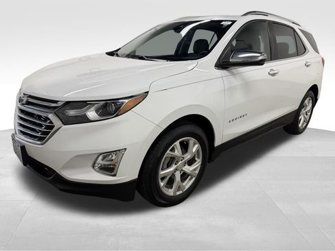 Certified 2021 Chevrolet Equinox Premier FWD image 3