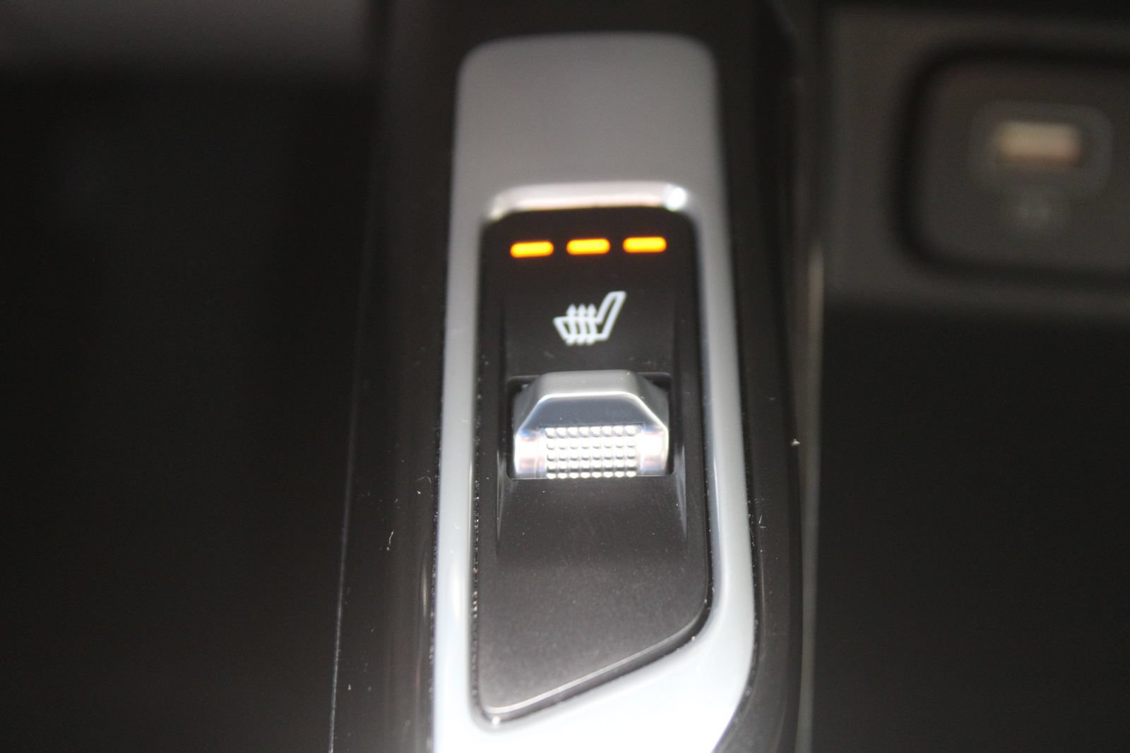 Certified 2022 Kia Sorento SX FWD image 40