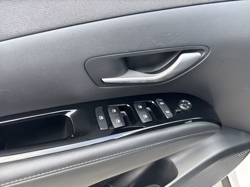 Used 2022 Hyundai Tucson SEL w/ Convenience + Premium Package FWD image 27