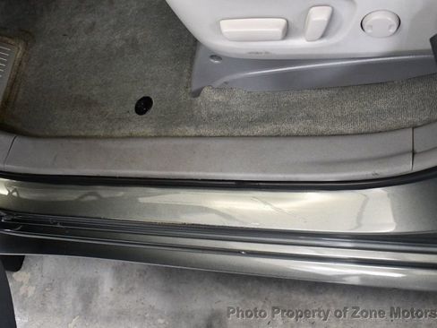 Used 2014 Toyota Sienna XLE image 8