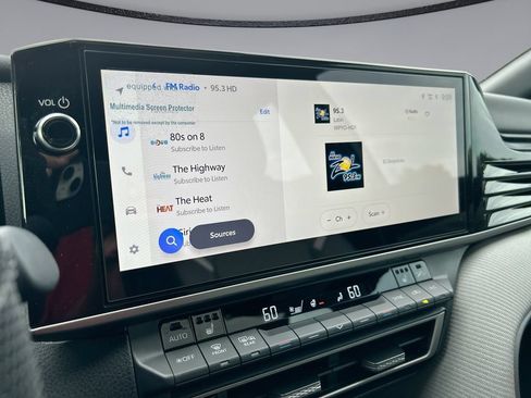 Used 2025 Toyota Camry SE w/ Multimedia Upgrade Package FWD image 22