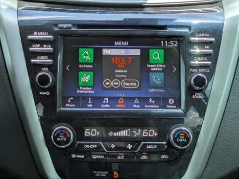 Used 2023 Nissan Murano SL w/ SL Moonroof Package FWD image 18