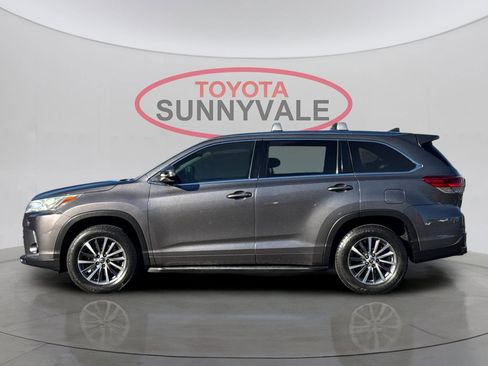 Certified 2018 Toyota Highlander XLE image 7