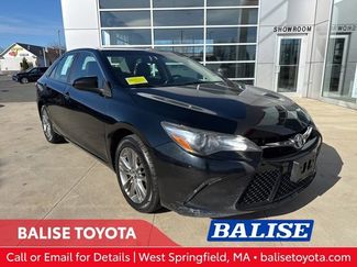 Used 2017 Toyota Camry SE w/ Moonroof Package video 1