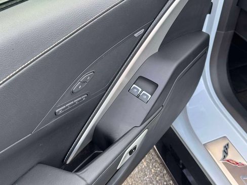 Used 2018 Chevrolet Corvette Grand Sport RWD image 17