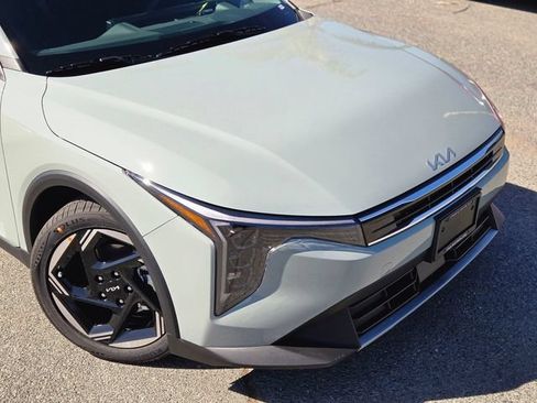 New 2026 Kia K4 EX FWD image 4
