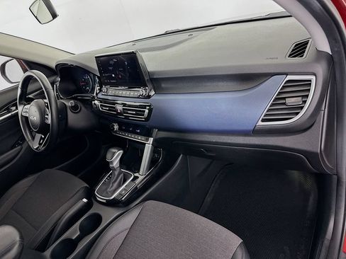 Used 2022 Kia Seltos S FWD image 29