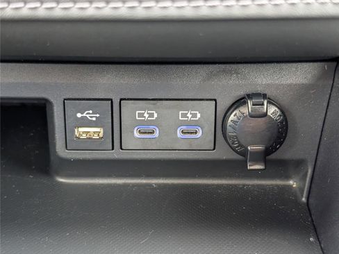 Used 2022 Toyota Highlander XSE AWD/4WD image 30